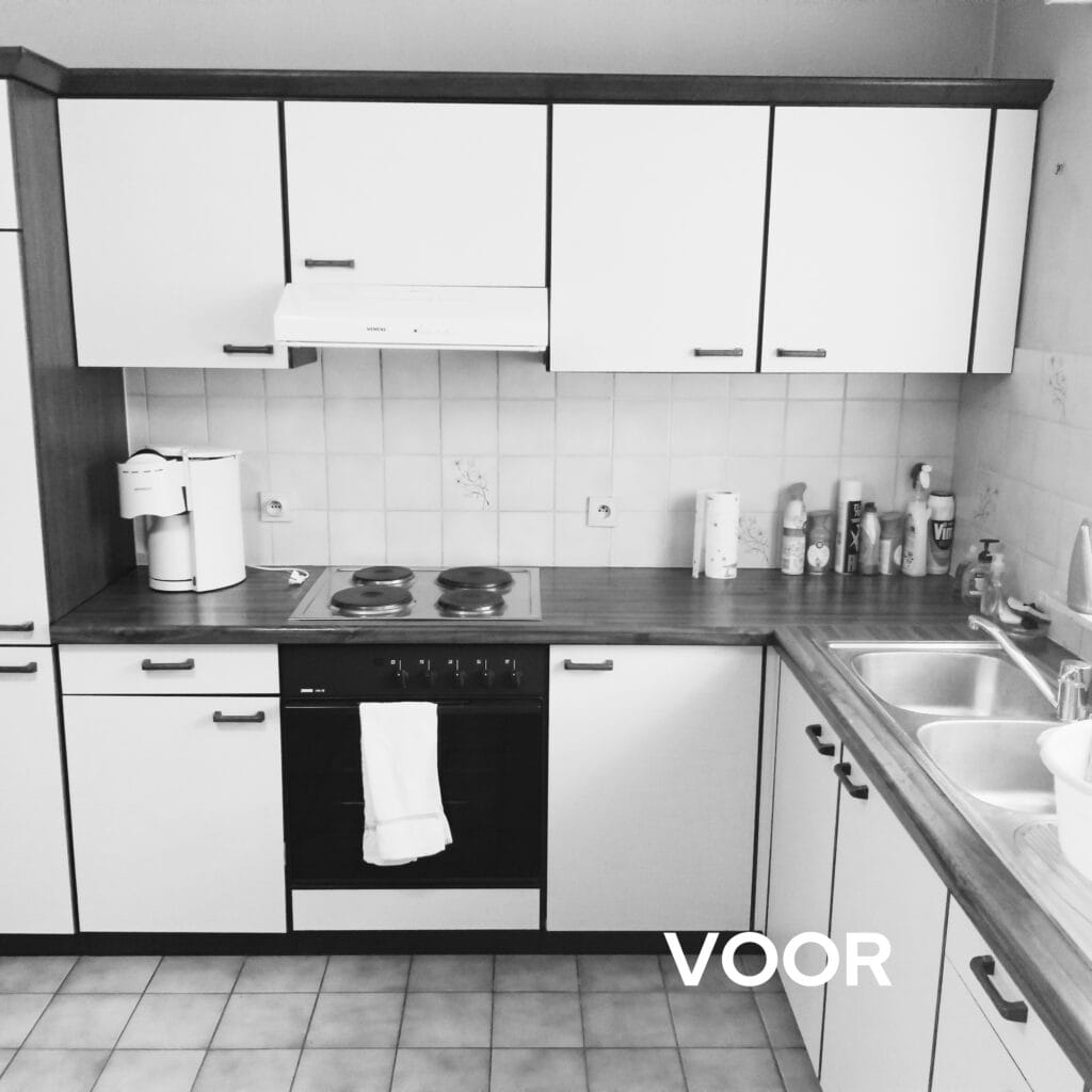 oude keuken in L-opstelling in Tielrode